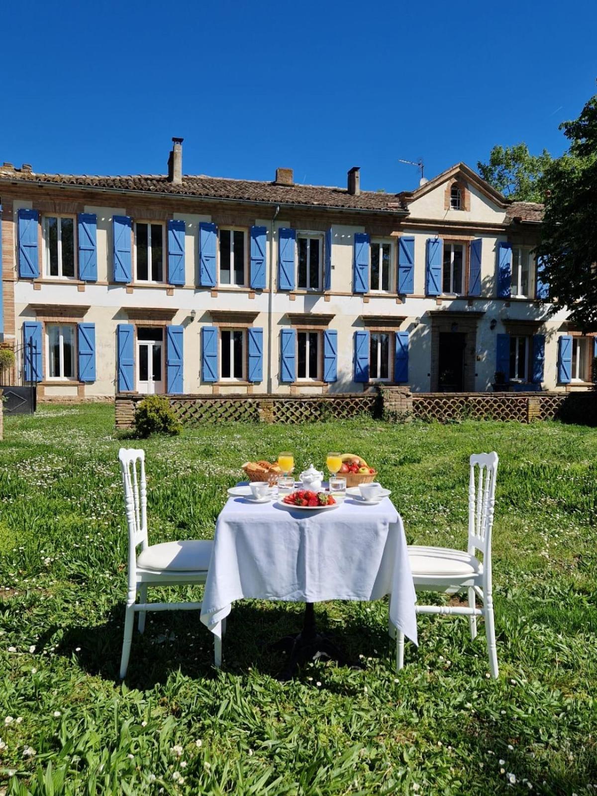Hotel Le Manoir De Lisle Exterior foto